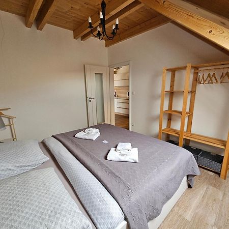 Apartman Maja Mikulov Extérieur photo