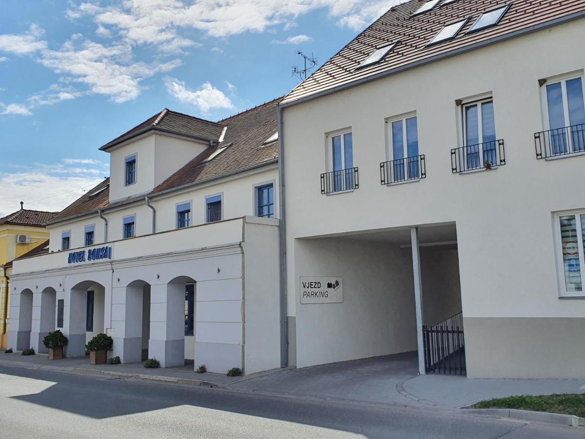 Apartman Maja Mikulov Extérieur photo