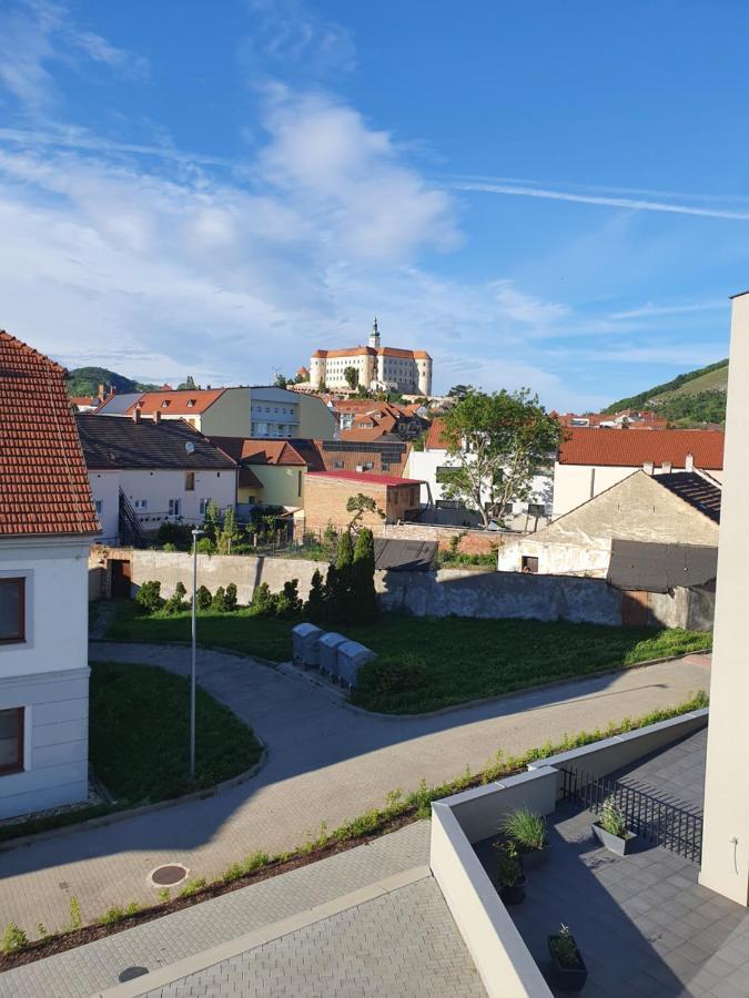 Apartman Maja Mikulov Extérieur photo