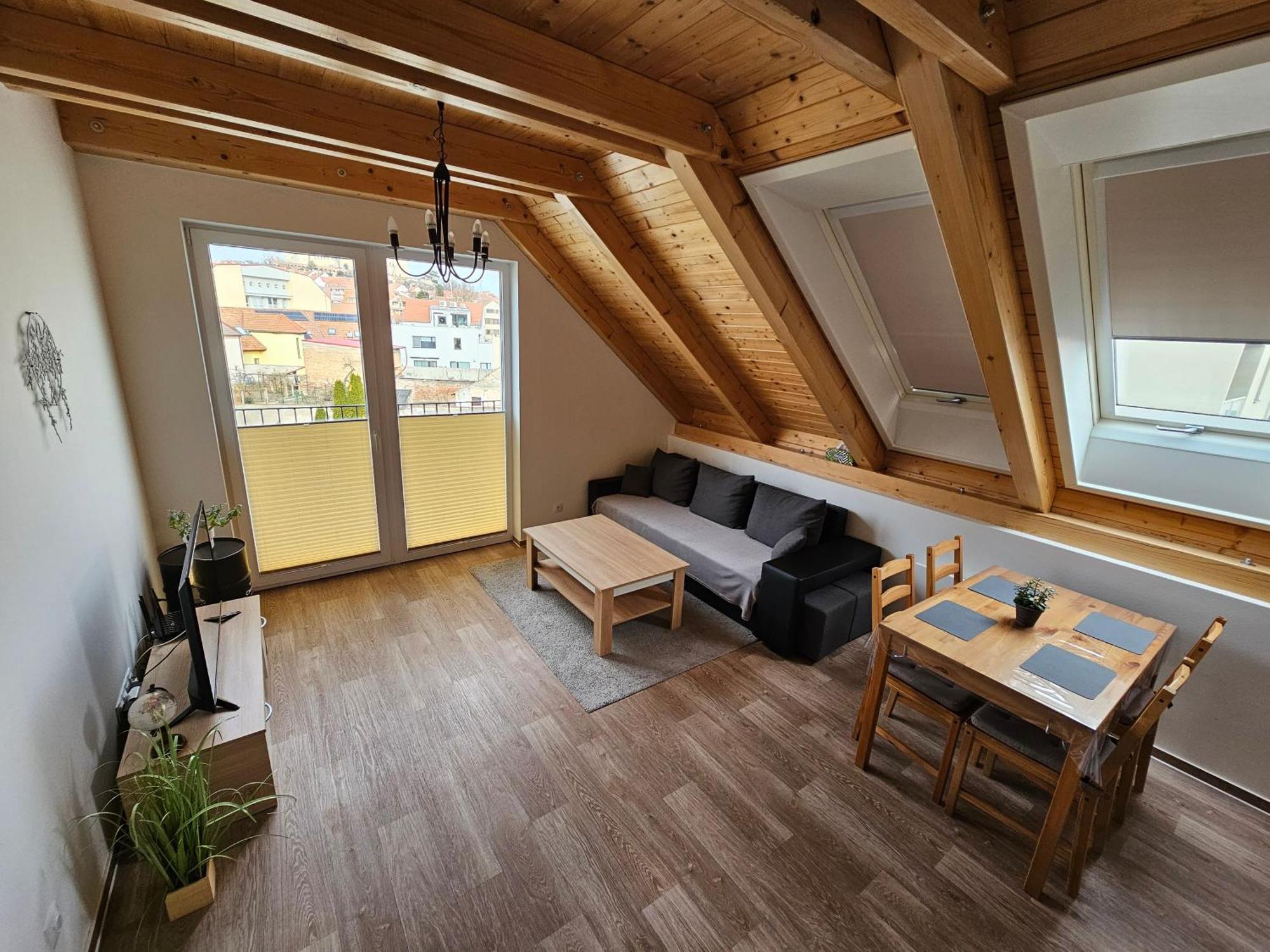 Apartman Maja Mikulov Extérieur photo