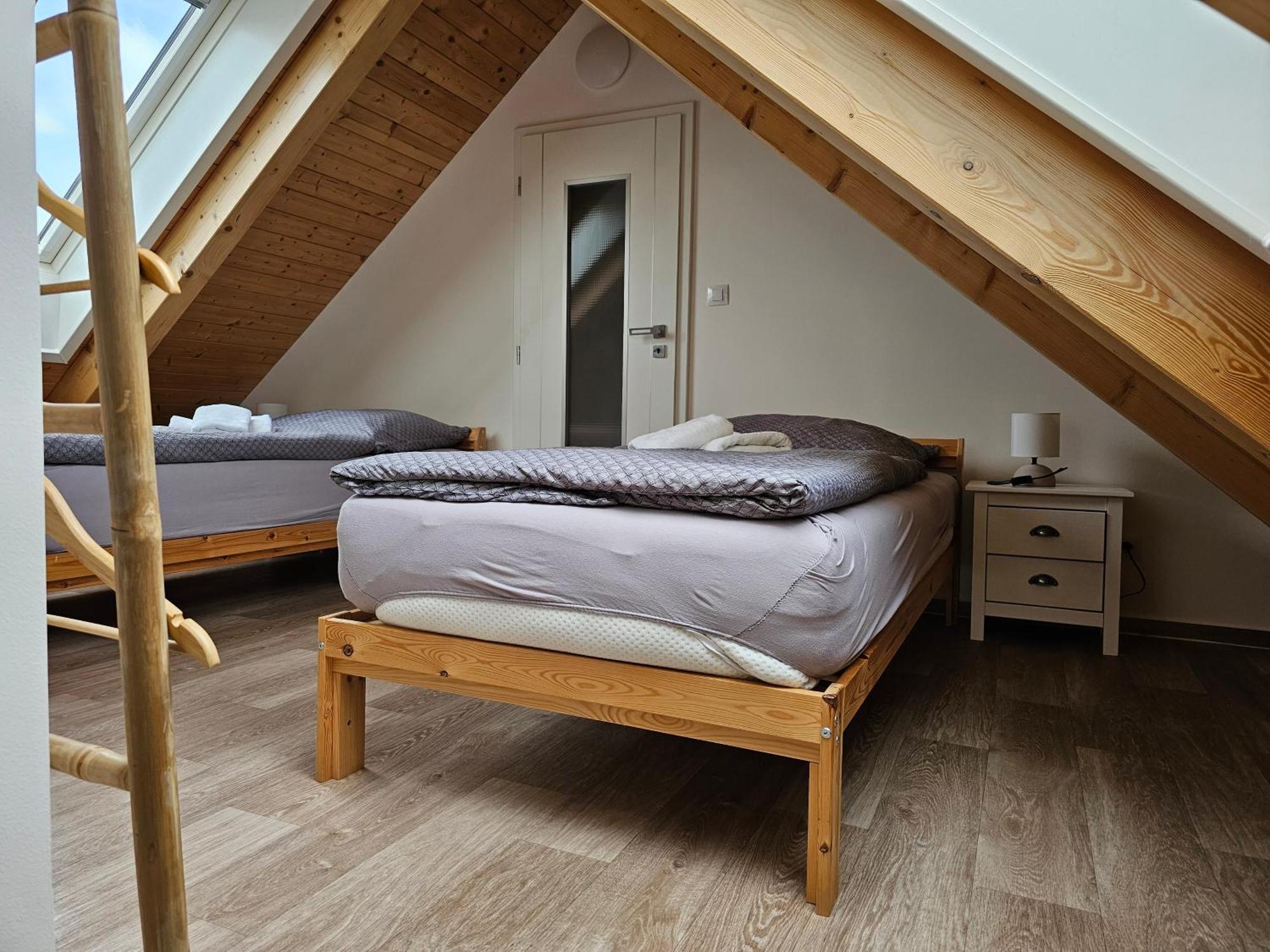 Apartman Maja Mikulov Extérieur photo